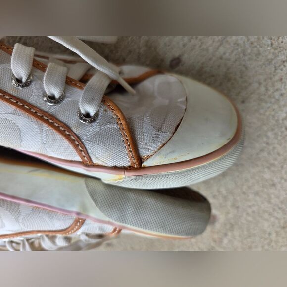 COACH Barrett Signature C Sneakers in White Tan Women's Size 7.5B Classic Skater - Picture 9 of 16